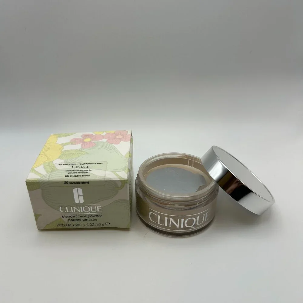 New in Box! Clinique Blended Face Powder ~20 Invisible Blend ~1.2 oz / 35g - Picture 1 of 6